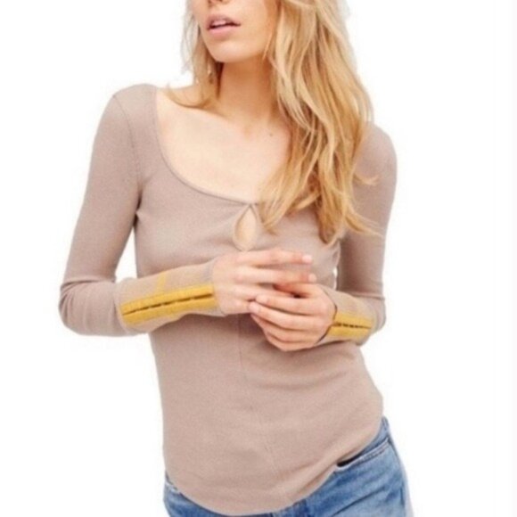 We The Free Tops - Free people mod stripe tan yellow hook eye cuff thermal top womens Medium